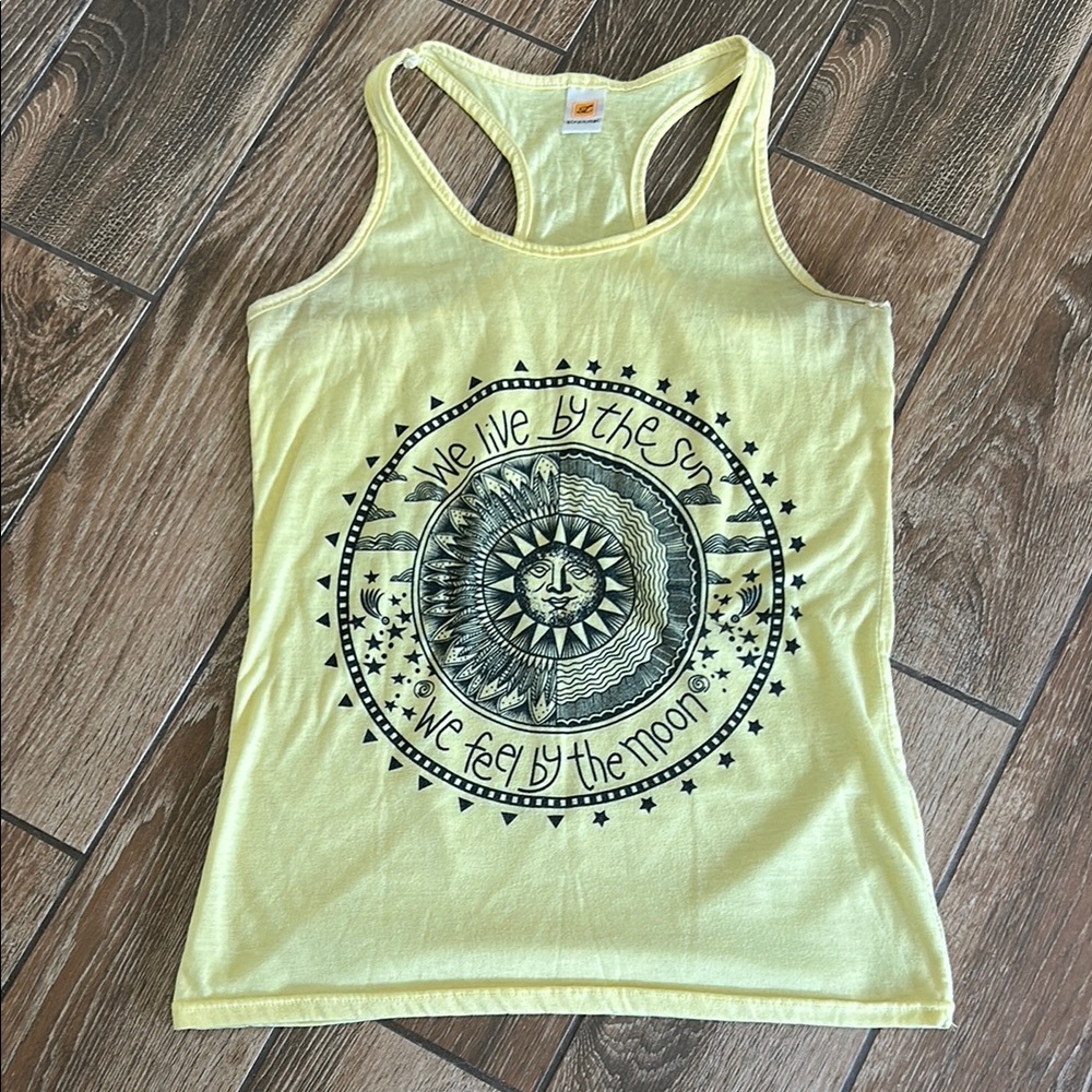 We Live By the Sun Verse Tank Top - Small